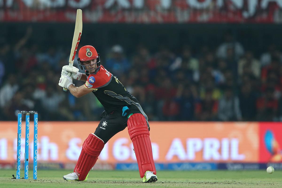 IPL 2020 RCB vs KKR : “Complete ABD Show” Twitter full of praise as AB De Villiers goes berserk