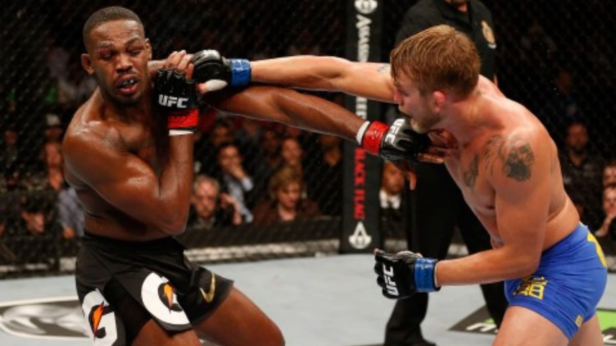 Jon Jones denies taking steroids against Gustafsson; Praises Daniel Cormier