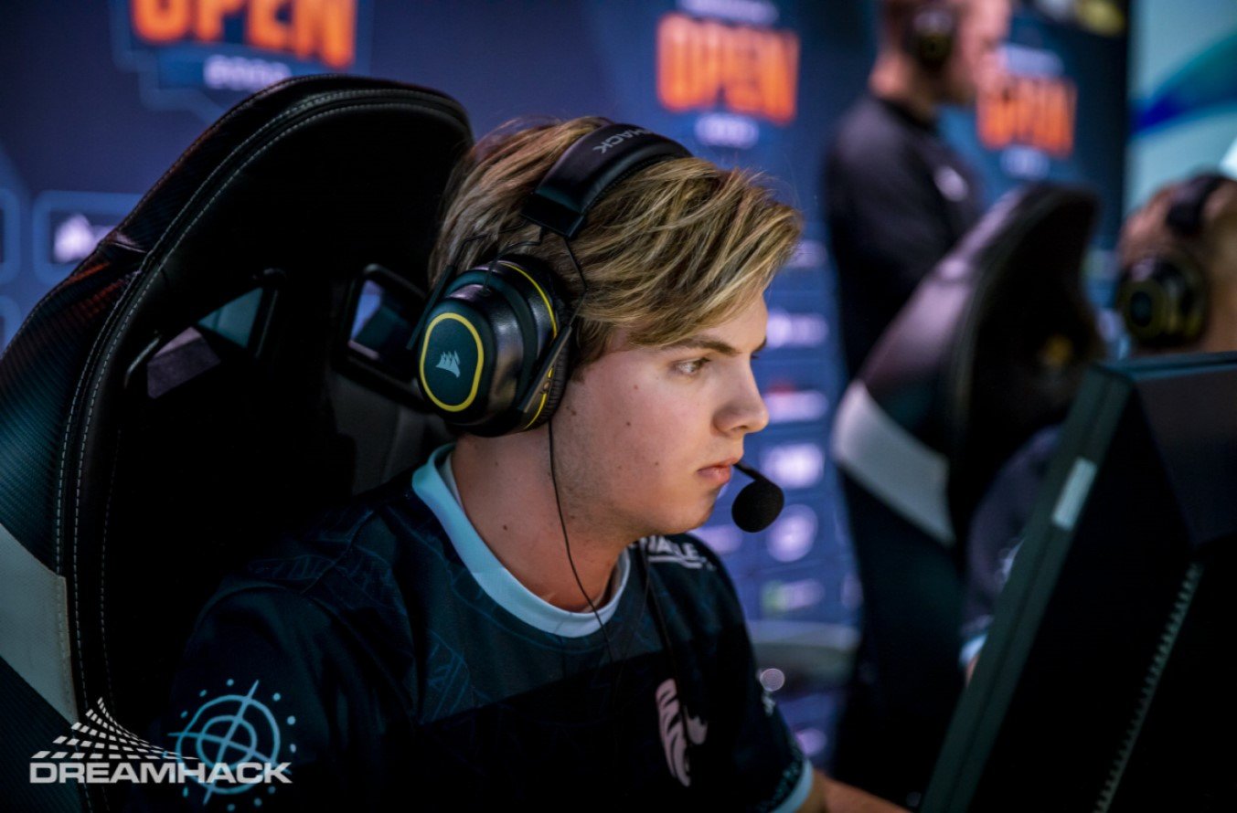 FaZe sign Kjaerbye to complete the roster