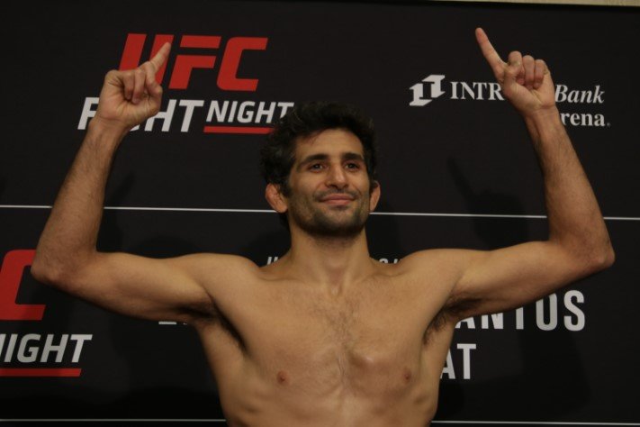 Beneil Dariush secures a back fist KO win over Holtzman; Misses weight for the first time