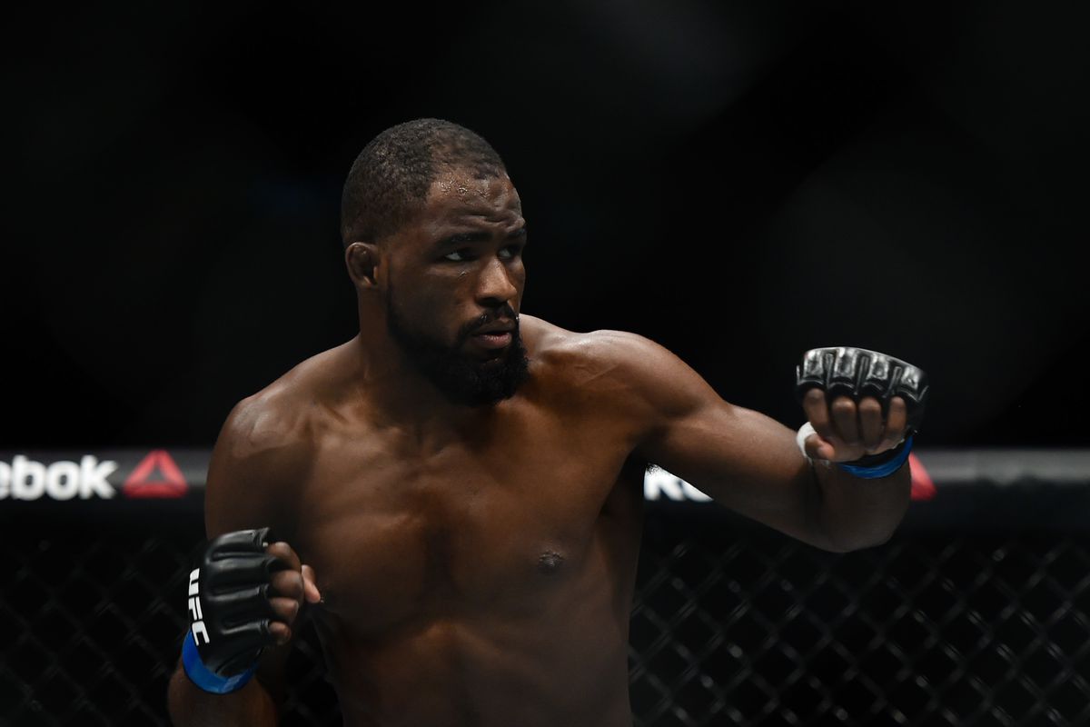 “I beat the UFC champion on 2 week’s notice”- Corey Anderson reminds the world of his performance against Glover Teixeira