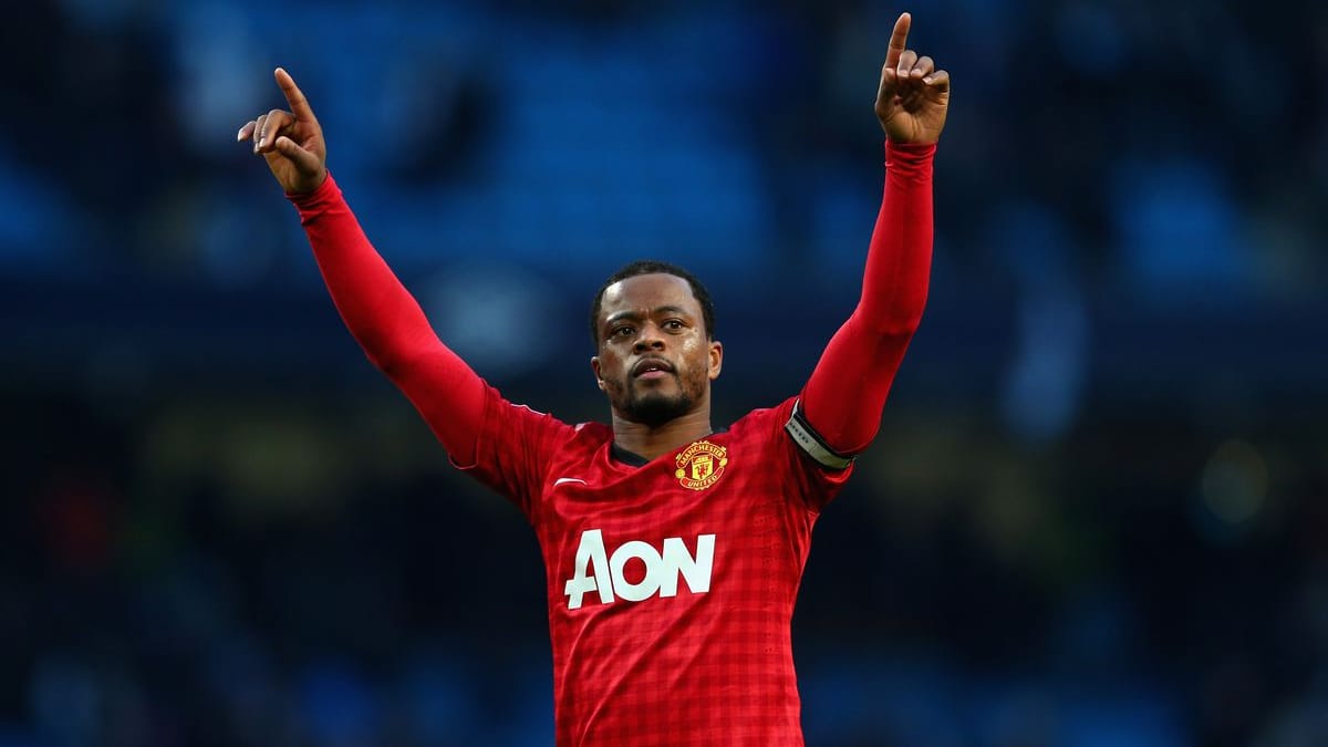 Evra criticises Manchester United on Instagram