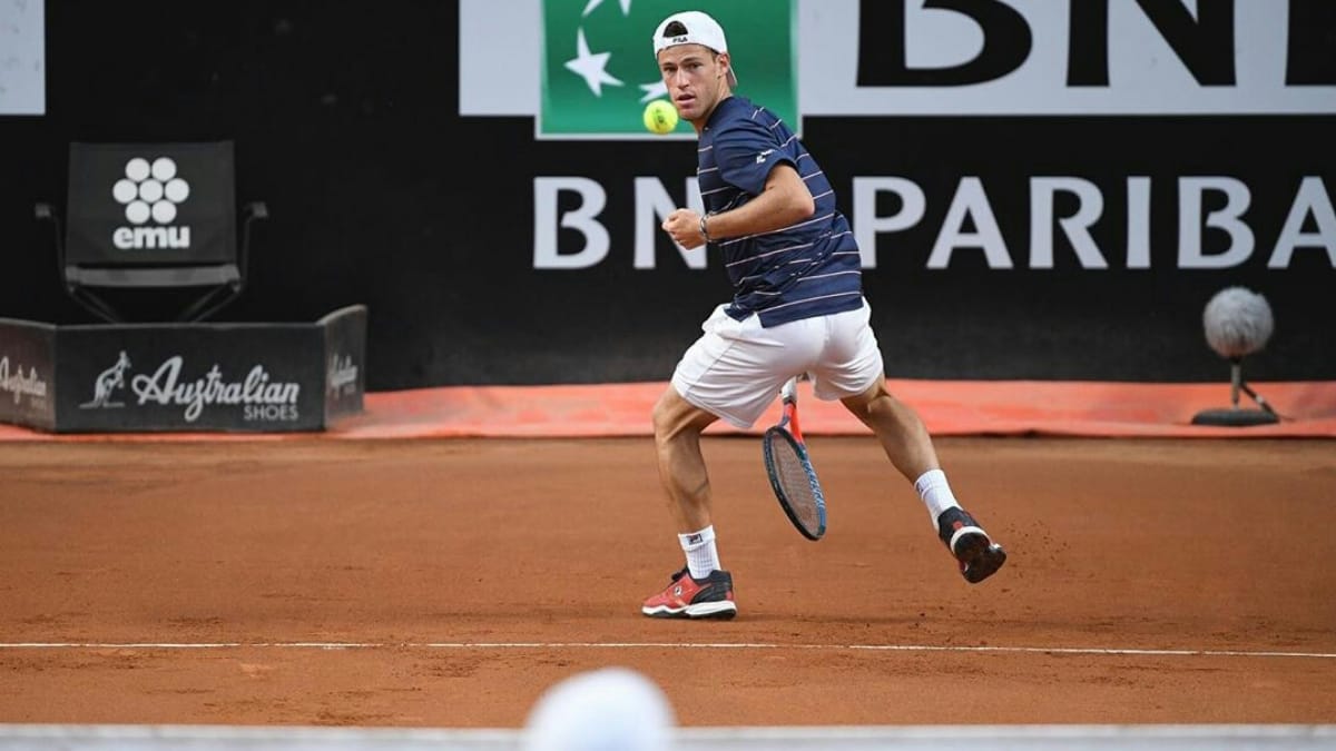 French Open 2020: Diego Schwartzman wins rain-interrupted match to reach final 8 of the slam