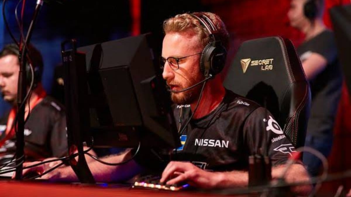 CS:GO – FaZe Clan adds OLOFMEISTER Back