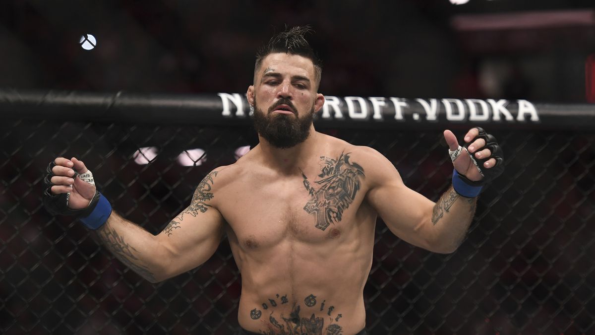 Mike Perry’s mother says she’s scared for her life in a 911 audio