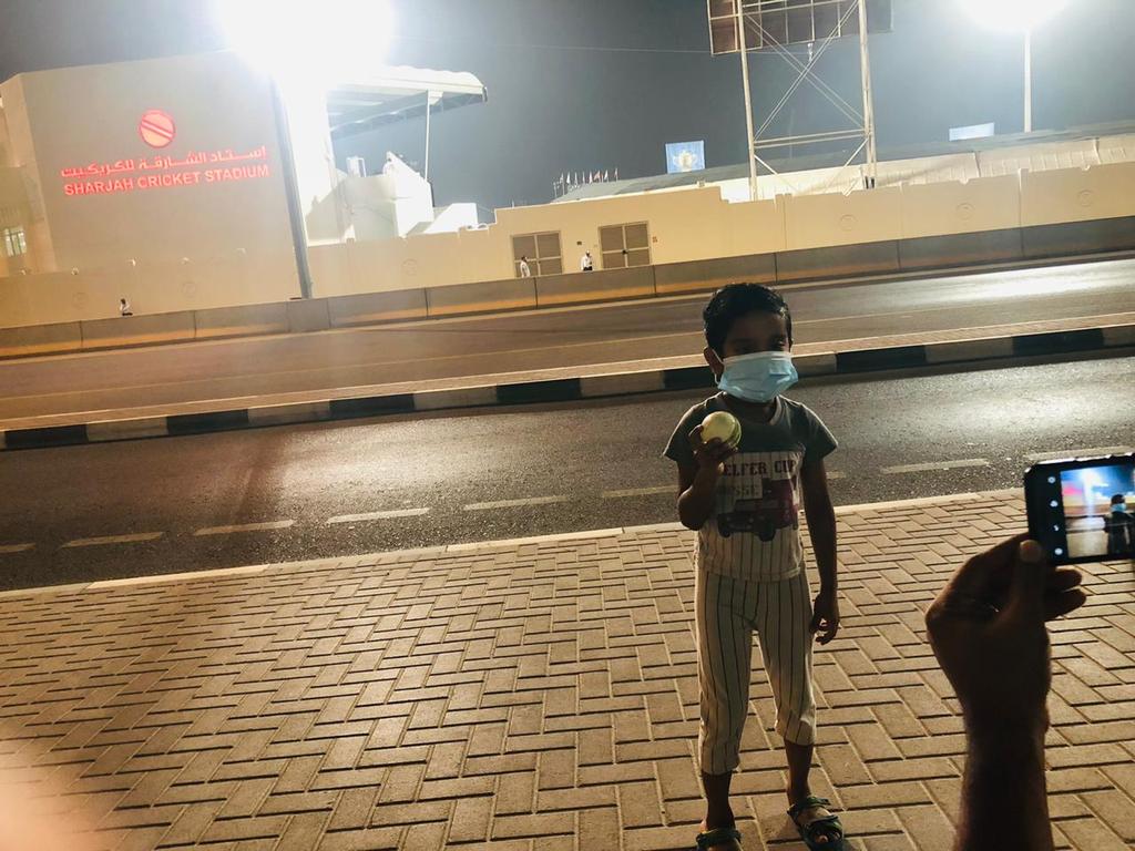 IPL 2020 RCB vs KKR : Lucky Kid collects ball AB De Villiers hit for a six