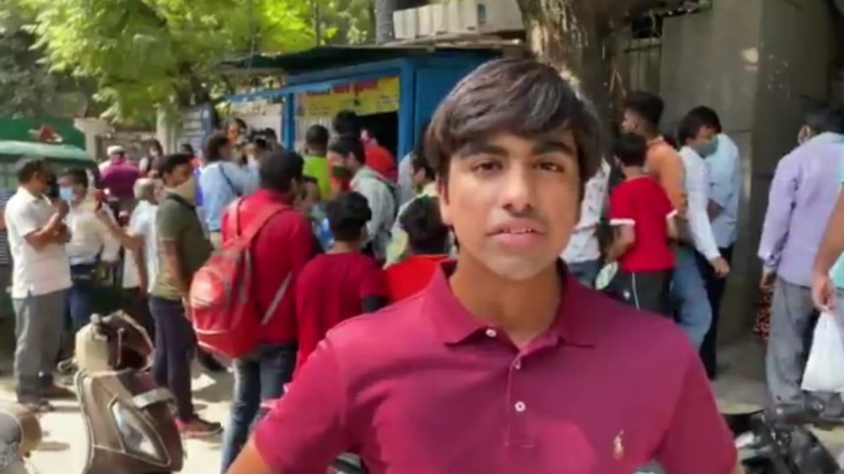 Golfer Arjun Bhati offers help at ‘Baba ka Dhaba’ after viral video, urges people to help the needy