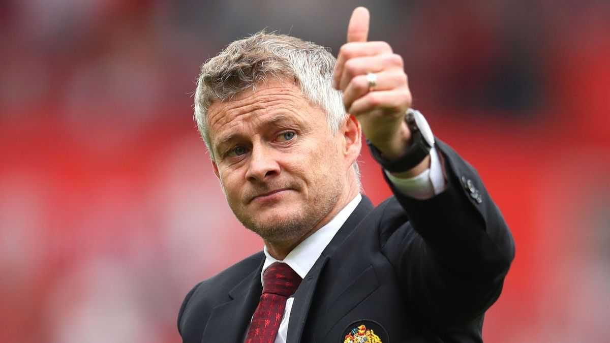 Ole Gunnar Solskjaer is Ripped to Shreds by Critics