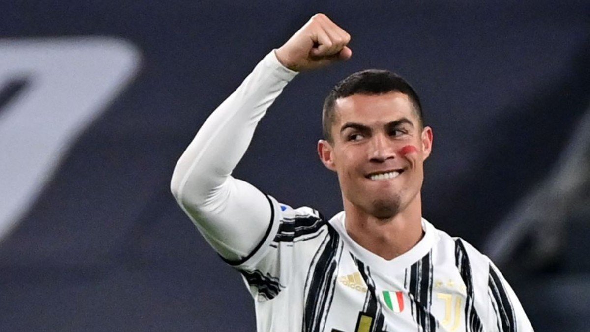 Serie A: Ronaldo scores a brace to help Juventus win against Cagliari