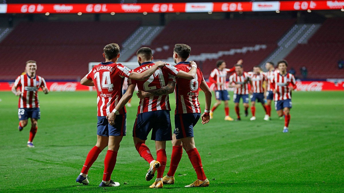 La Liga: Atletico Madrid stun FC Barcelona