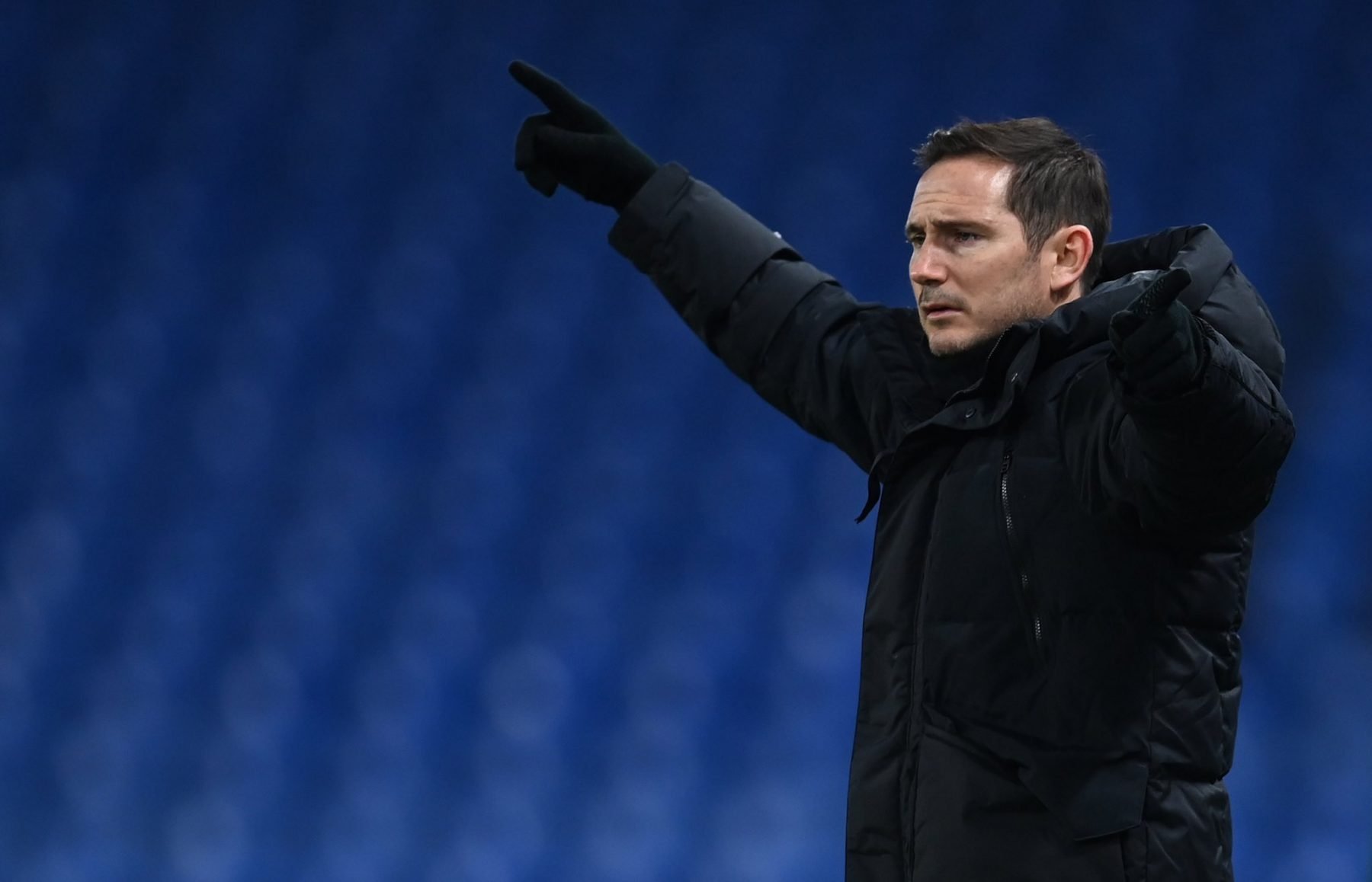 Michael Owen backs Chelsea to win against West Ham United