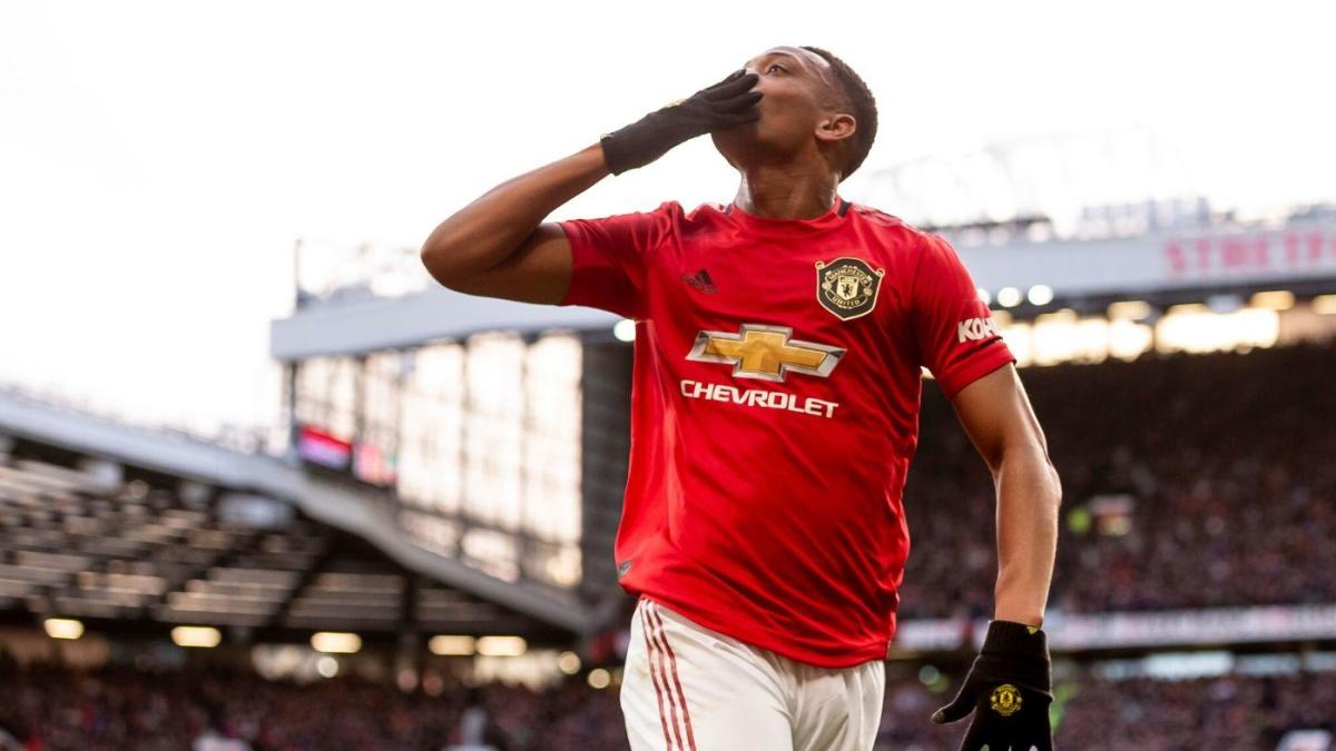 Arsenal looking to sign Manchester United outcast Anthony Martial in the winter transfer window