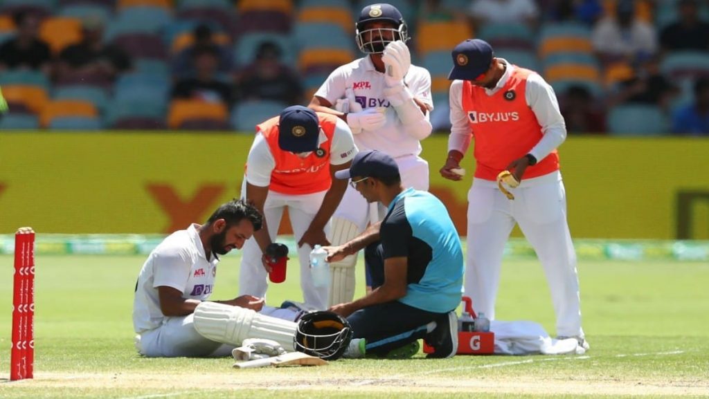 Cheteshwar Pujara receives treatment on Day 5 of the fourth Test, was batting with Rishabh Pant