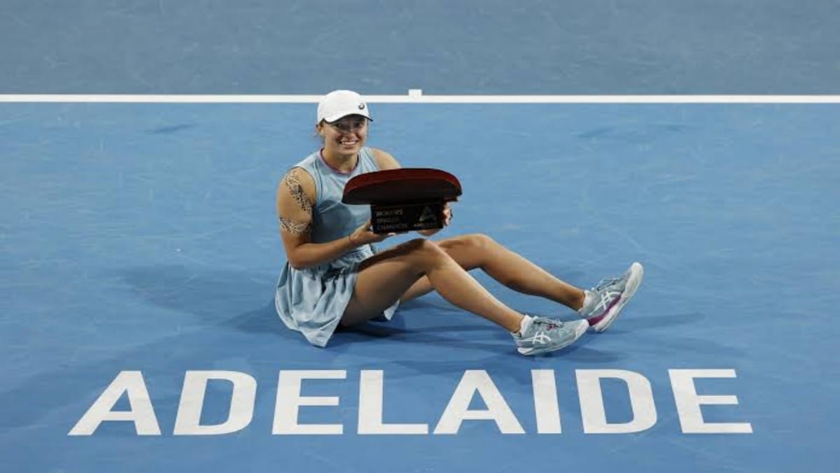 Adelaide International 2021: Iga Swiatek crushes Belinda Bencic to win her second WTA Title