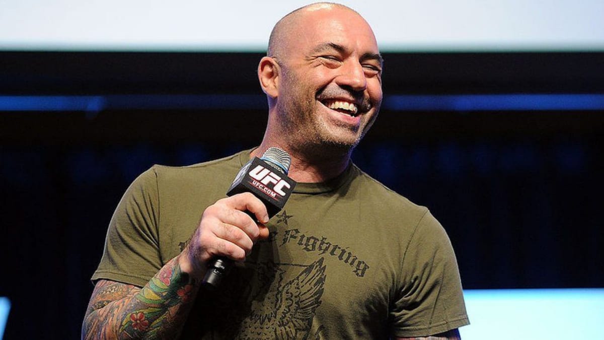 “I want to see him fight Dustin,” says Joe Rogan as he hopes to see Dustin Poirier and Charles Oliveira fight