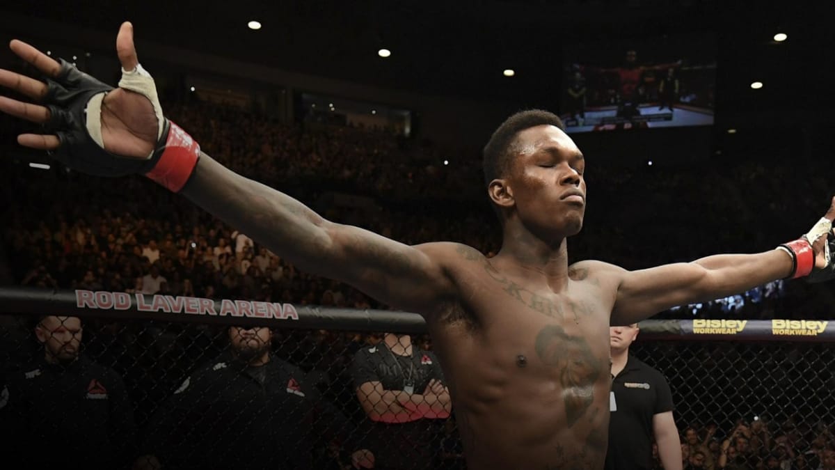 “I’d give him a solid seven-point five,” says Israel Adesanya as he rates his opponent Jan Blachowicz