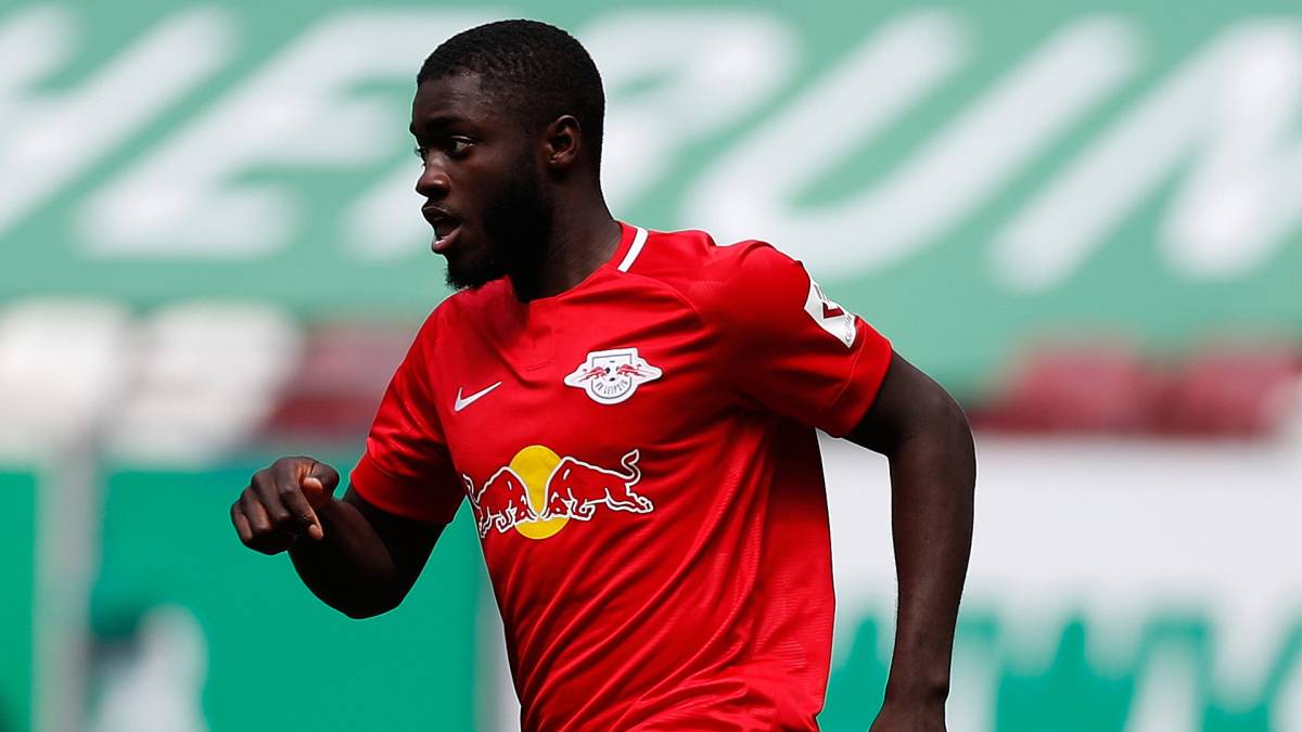 Dayot Upamecano rejects a move to Manchester United in the summer and is interested in move to Liverpool, Chelsea or Bayern Munich