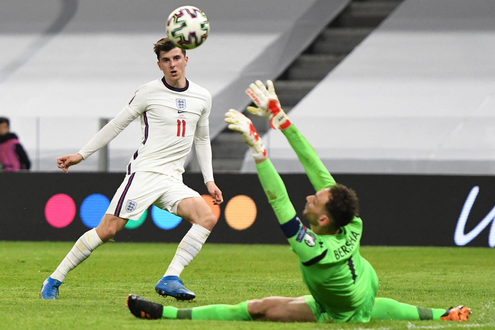 Gareth Southgate hails ‘exceptional’ Mason Mount after yet another impressive performance in an England shirt