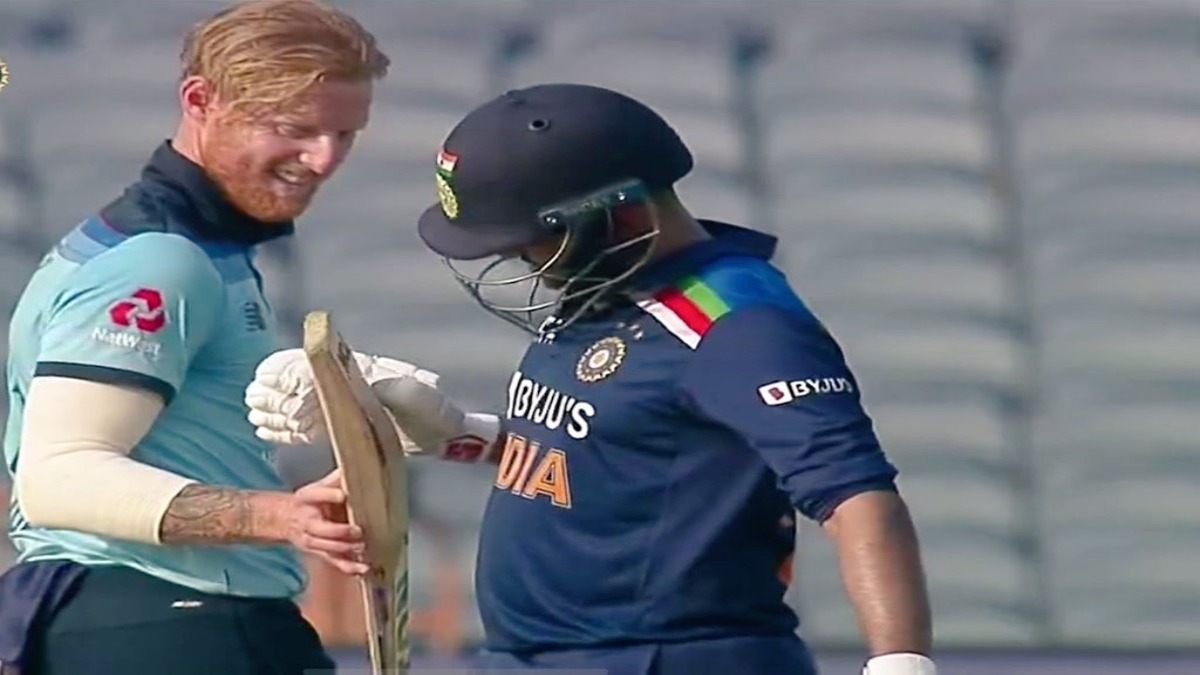 India vs England 2021: WATCH – Ben Stokes checks out Shardul Thakur’s bat after the latter’s six off his bowling