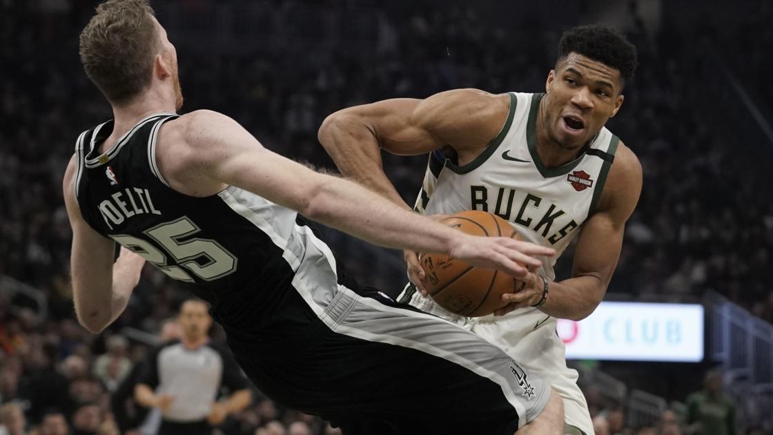 Giannis Antetokounmpo leads Milwaukee Bucks past San Antonio Spurs