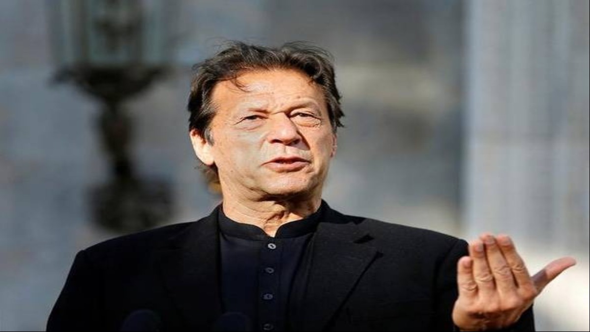 Pakistan Prime Minister and former cricketer Imran Khan tests positive for COVID-19