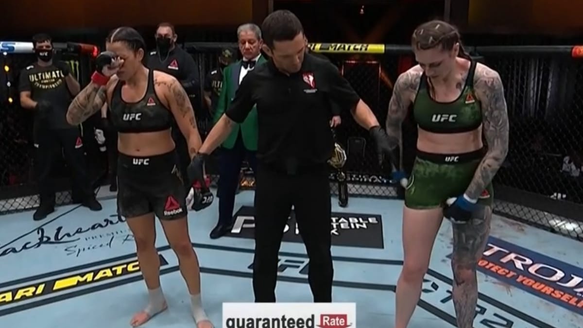 UFC 259: Amanda Nunes defeated Megan Anderson via arm triangle