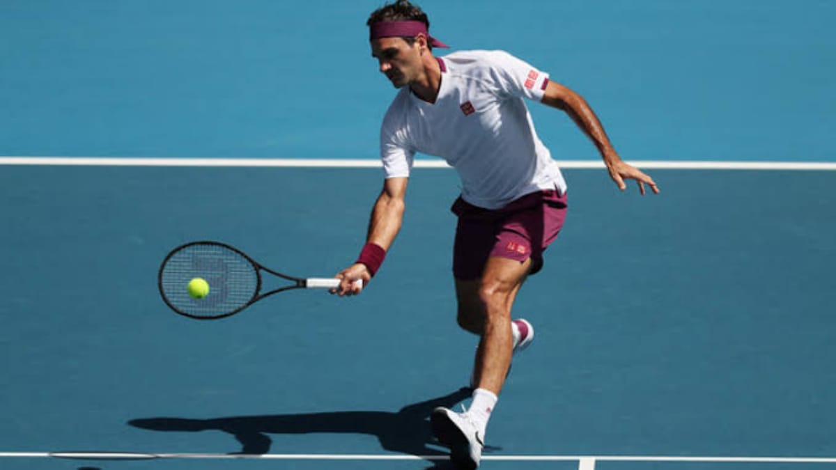 WATCH- Roger Federer tests his racket skills