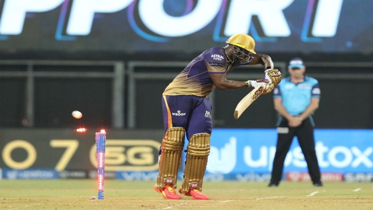 IPL 2021: WATCH – Sam Curran bowls Andre Russell around his legs