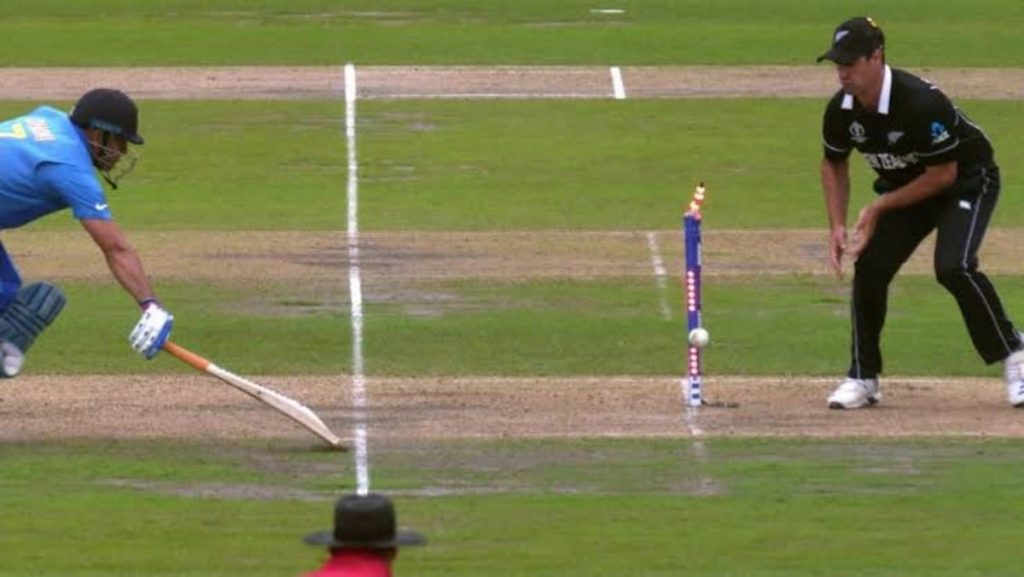 MS Dhoni World Cup 2019 Runout