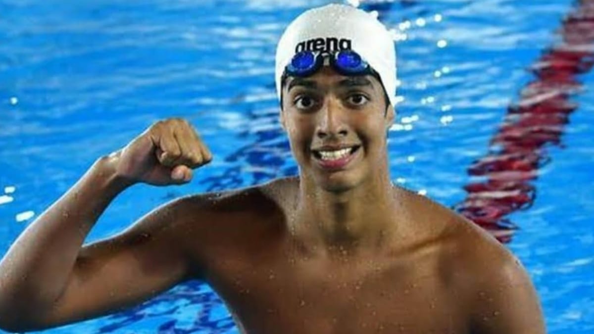 Swimmer Srihari Nataraj breaks national record in 50 meter backstroke with timing of 25.11 seconds