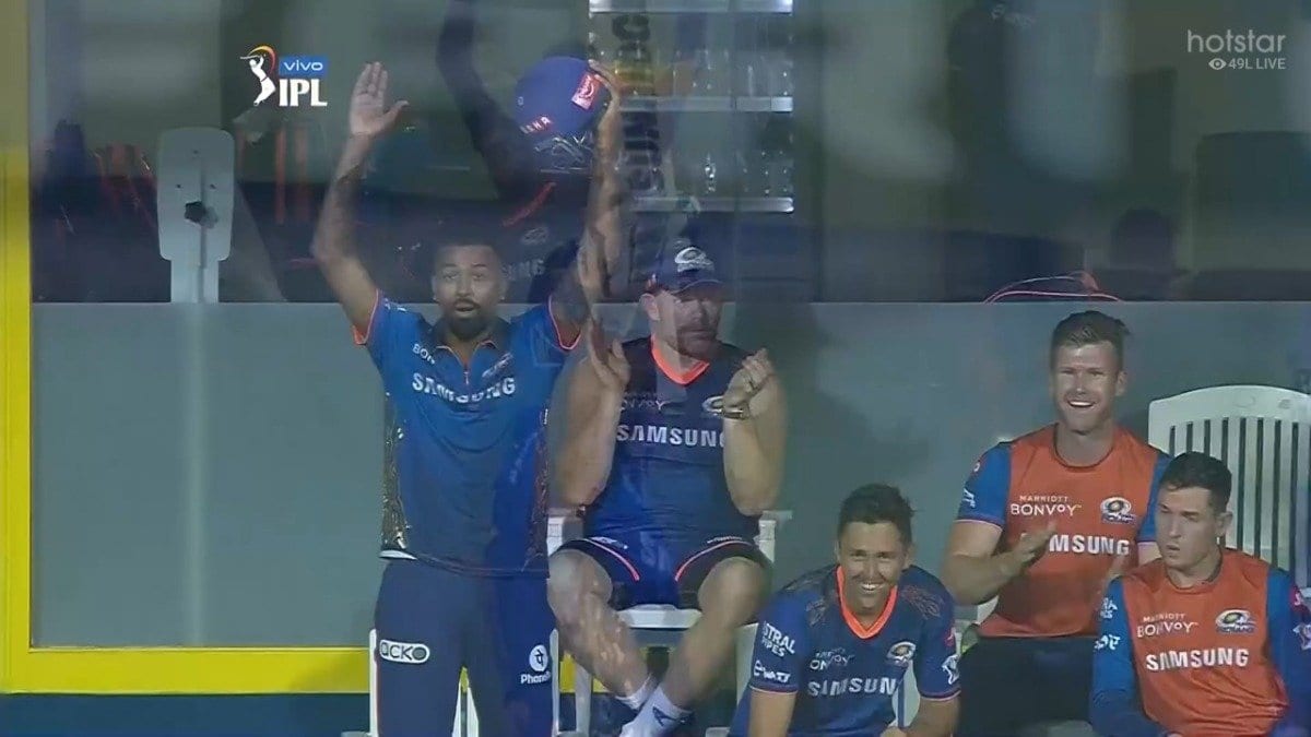 IPL 2021: Suryakumar Yadav hits a huge six to get to fifty; Hardik Pandya reacts in awe