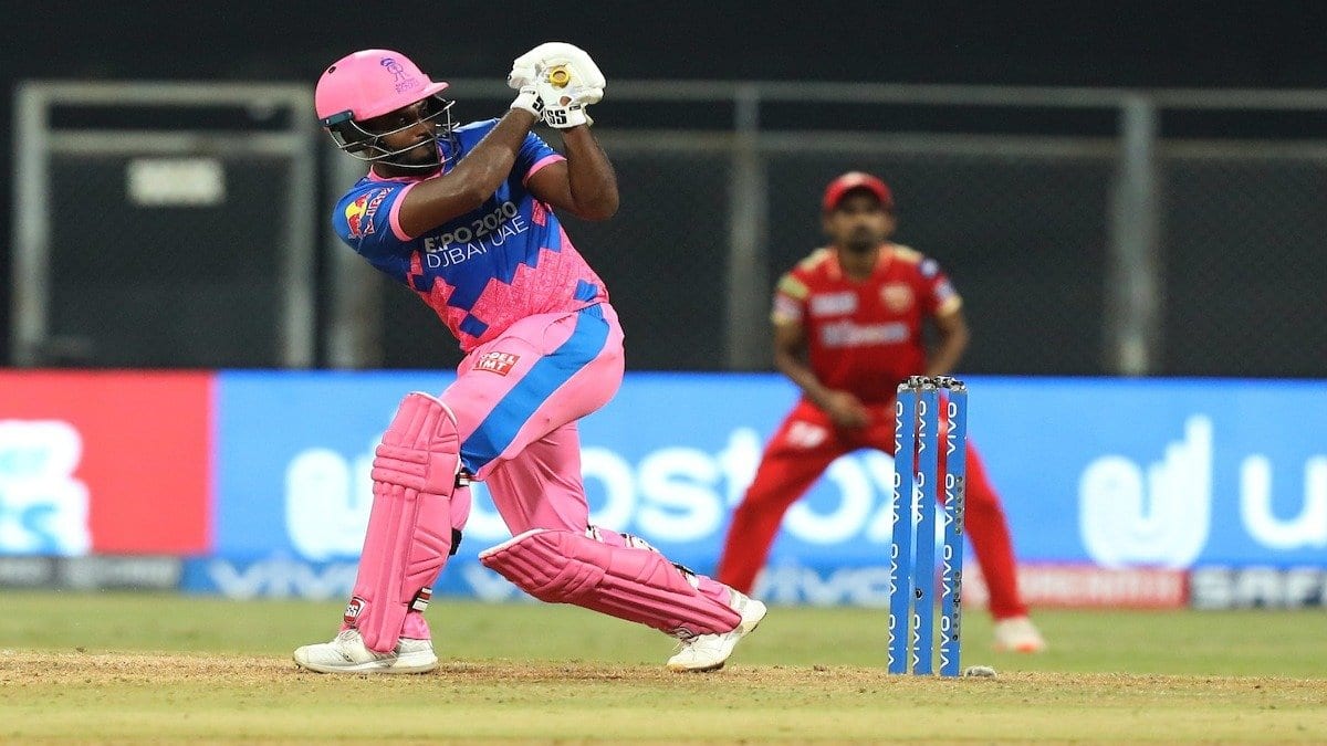 IPL 2021: Sanju Samson leaves the match referee to wonder as he keeps the coin in his pocket after the toss