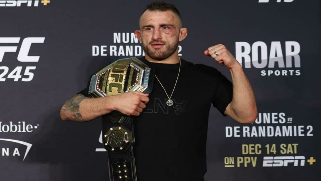 Alexander Volkanovski 