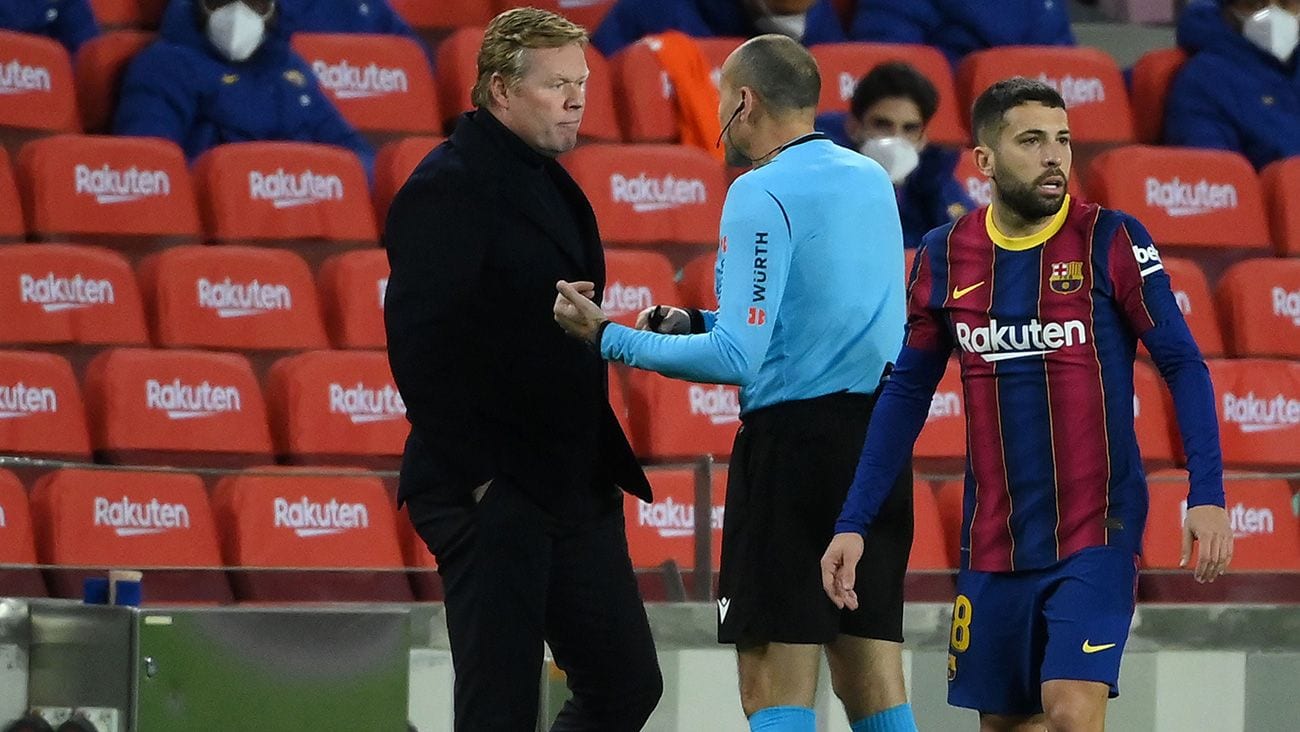 Ronald Koeman blames El Clasico loss on disappointing refereeing