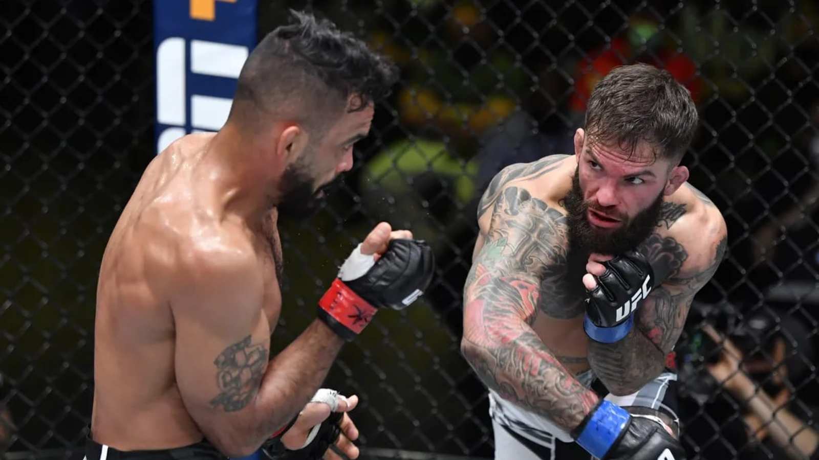 “He should just probably pull the trigger and go down to ’25,” Rob Font comments about Cody Garbrandt