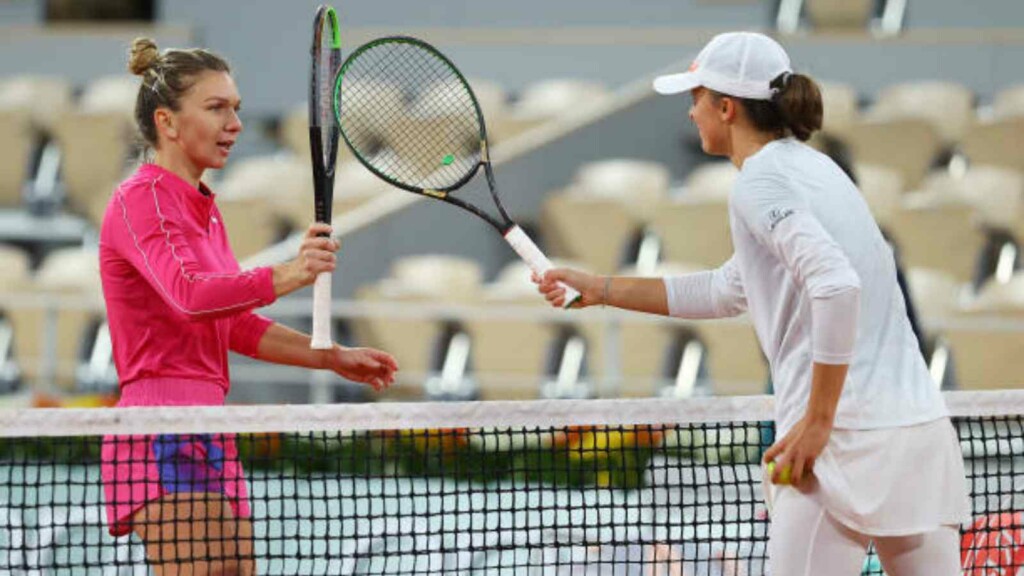 Simona Halep and Iga Swiatek