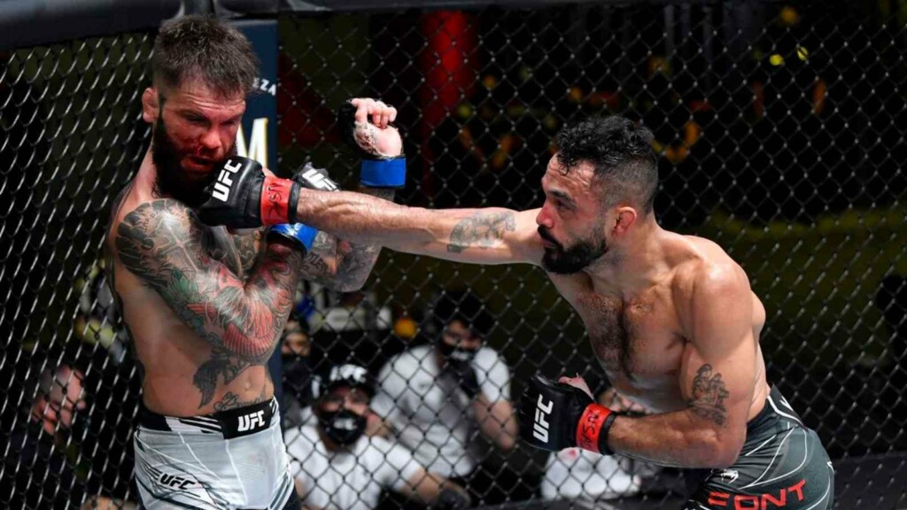 Rob Font vs Cody Garbrandt