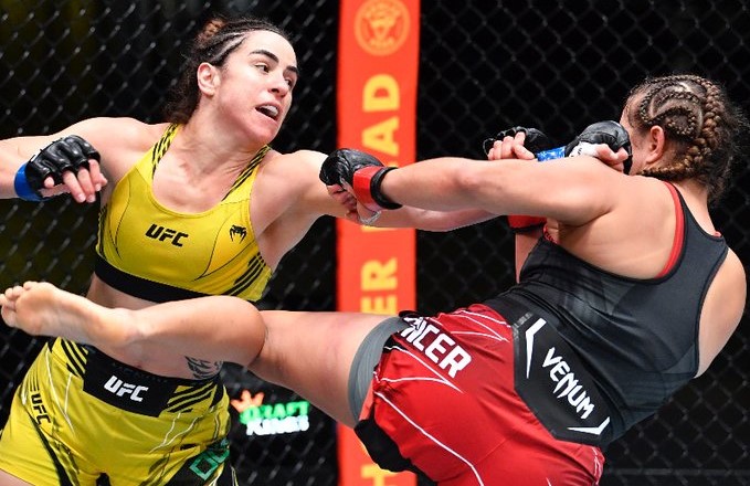 UFC Vegas 27: Norma Dumont def Felicia Spencer via Split Decision