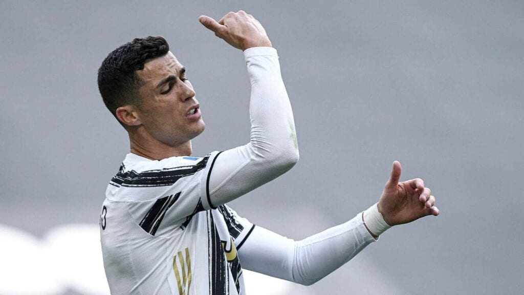 A move for Cristiano Ronaldo to Manchester United looks possible this summer