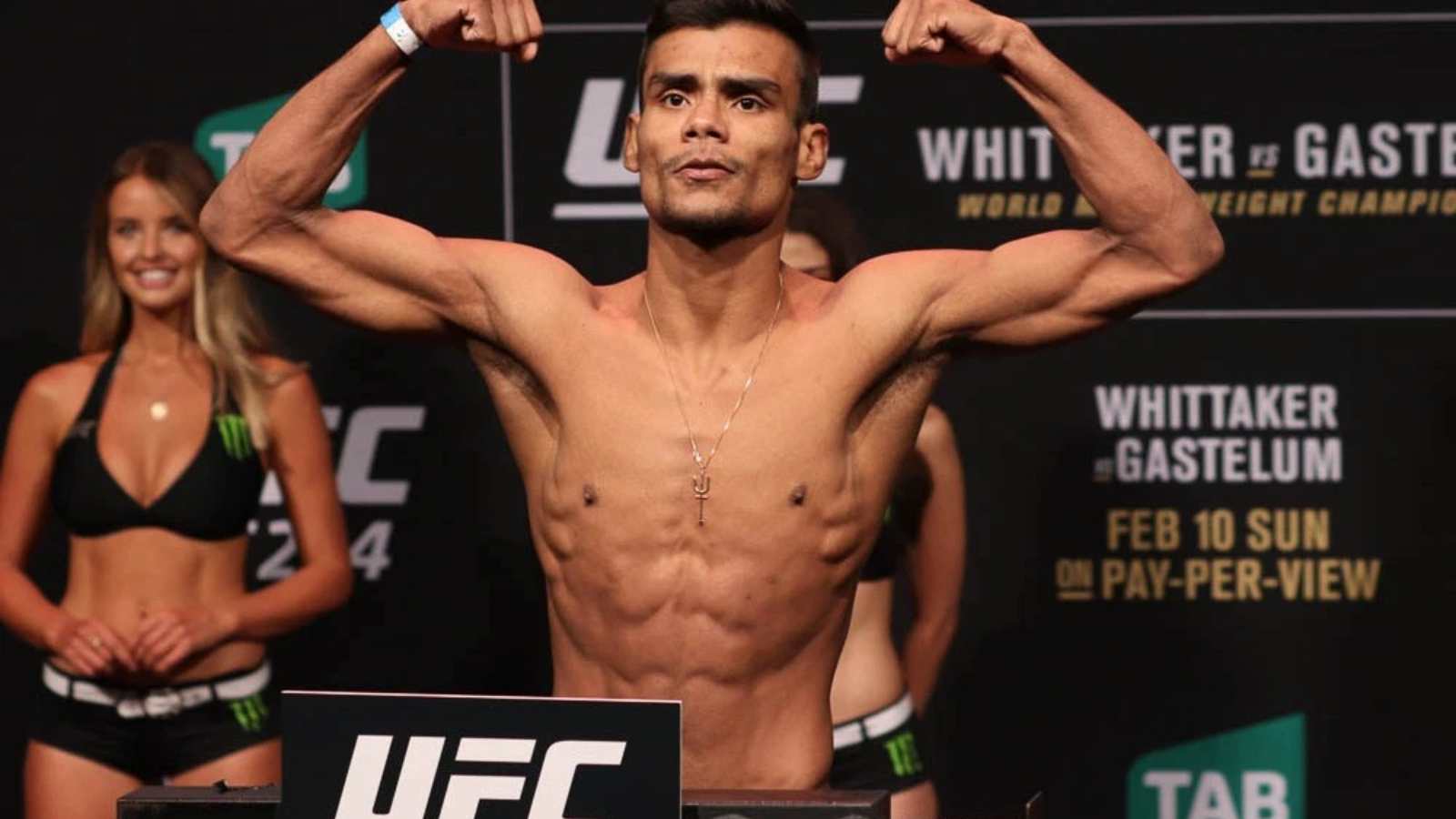 Raulian Paiva out of fight against David Dvorak as he says he only remembers “waking up at the hospital after a brutal weight cut”