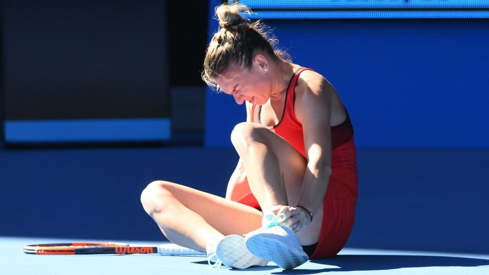 French Open 2021: Former champion Simona Halep pulls out due to calf injury