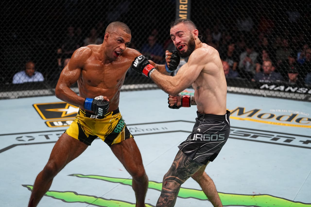 UFC 262: Edson Barboza puts up a beautiful performance to knock Shane Burgos out