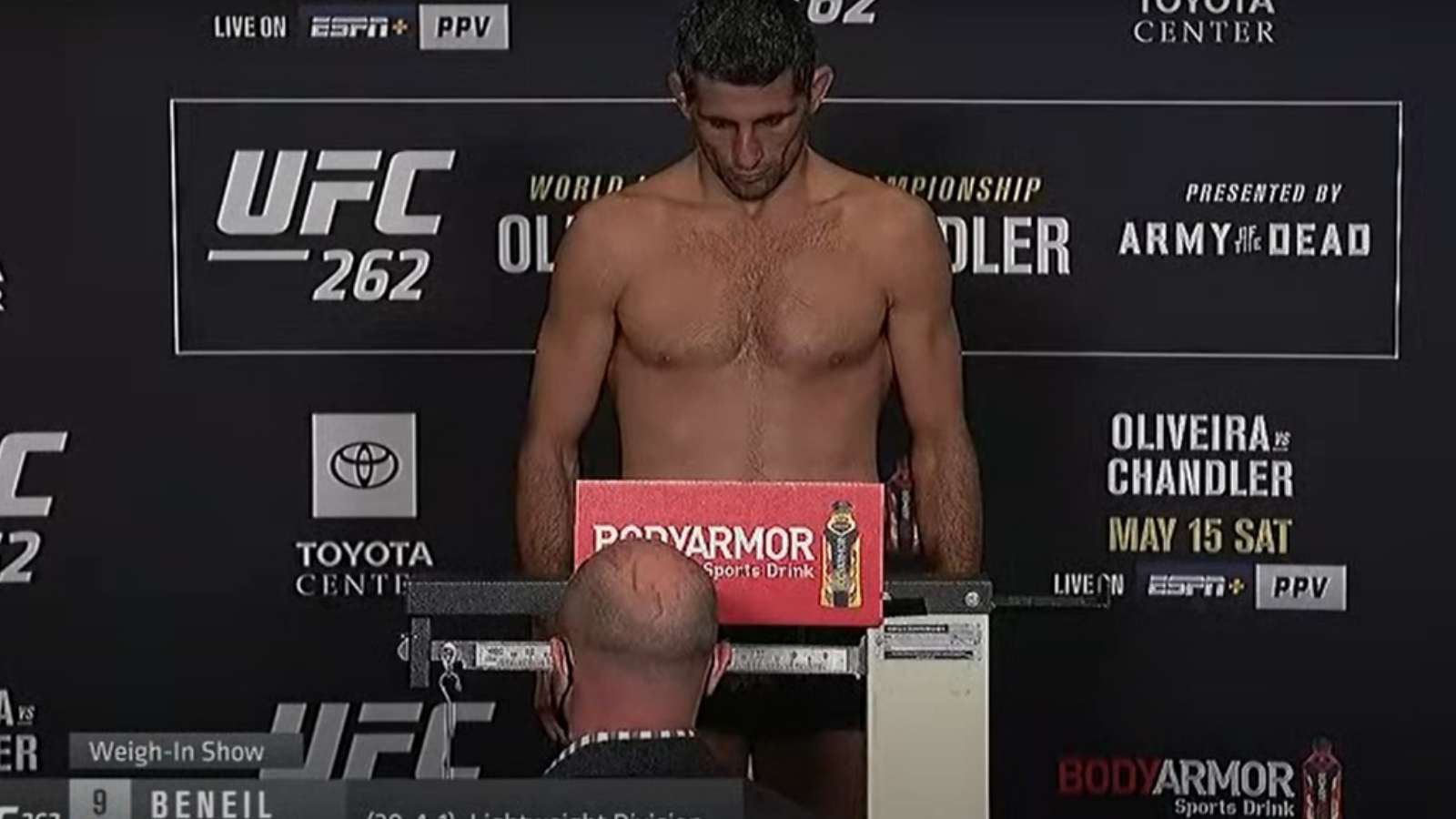 Beneil Dariush initially misses weight by 0.5 lbs at UFC 262 weigh-ins; weighs in successfully in the third attempt