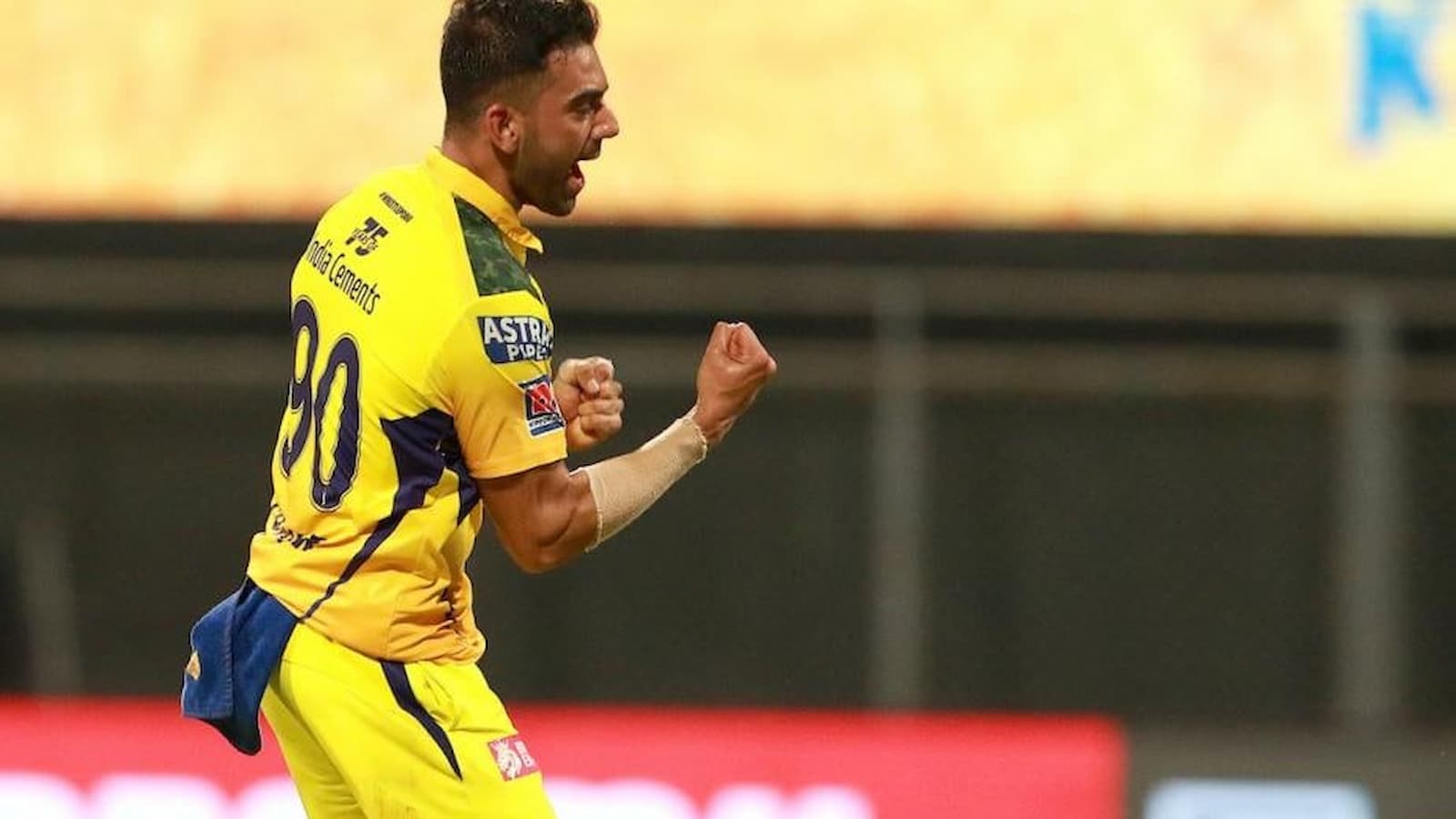 BIG BLOW! Chennai Super Kings frontline pacer set to miss the majority of IPL 2022