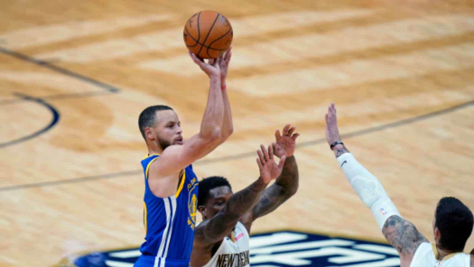 “Gonna make something happen”: Stephen Curry put against Mike Tyson by Golden State Warriors teammate Juan Toscano-Anderson