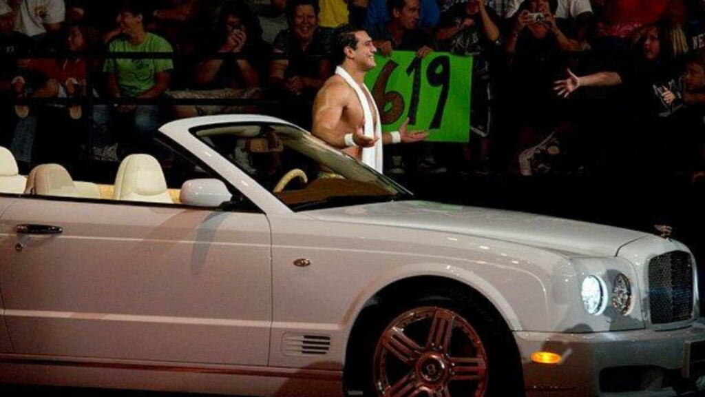 Alberto Del Rio entrance