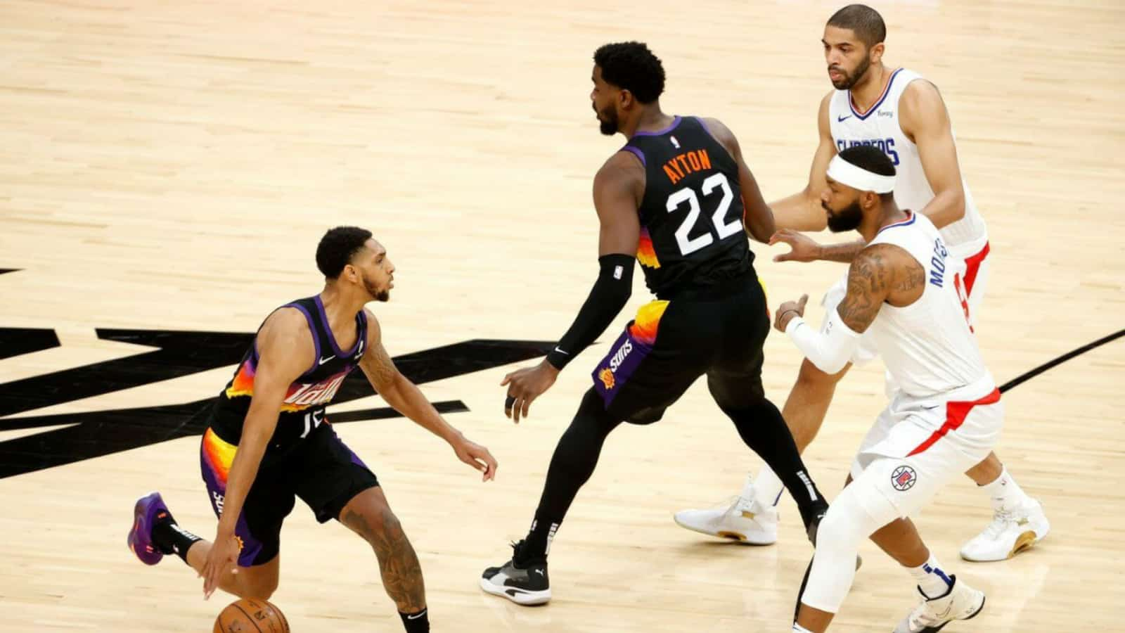 WATCH: Phoenix Suns’ Cam Payne out for the rest of game 3 with ankle injury