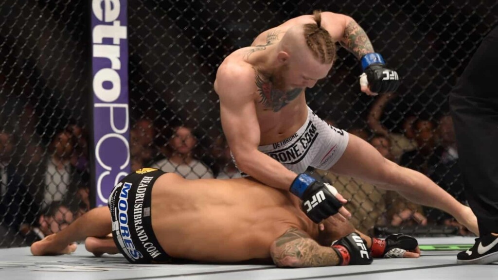 Conor McGregor vs Dustin Poirier