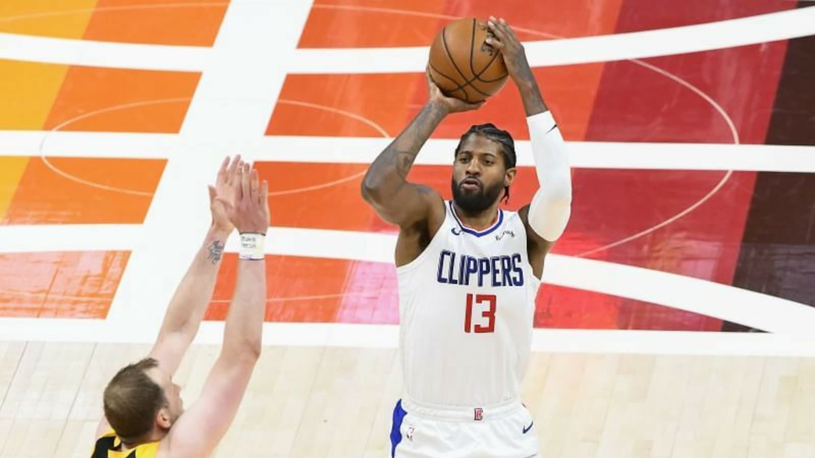 “He is back” Fans applaud Paul George after turning into prime Kobe Bryant with explosive 34 to ensure Clippers win over Jazz