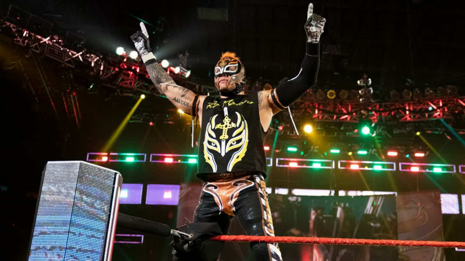 Here’s how Rey Mysterio could benefit even if he loses his first Hell in a Cell match against Roman Reigns